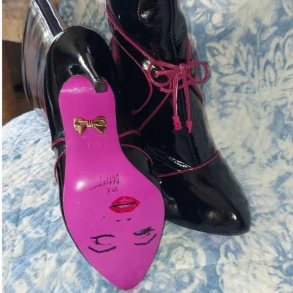 NEW Betsey Johnson VINTAGE KNEE HIGH BOOTS - Picture 7 of 15